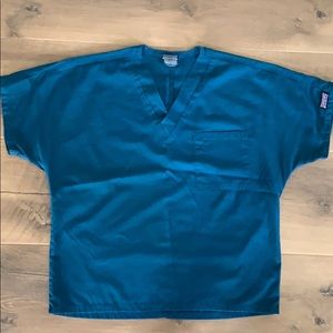 Cherokee Scrub top